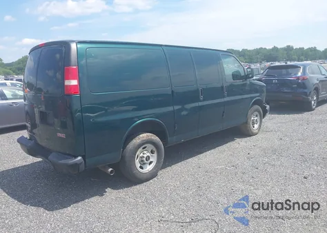 2015 GMC Savana G2500 из США, поврежденный, VIN 1GTW7FCFXF1206647